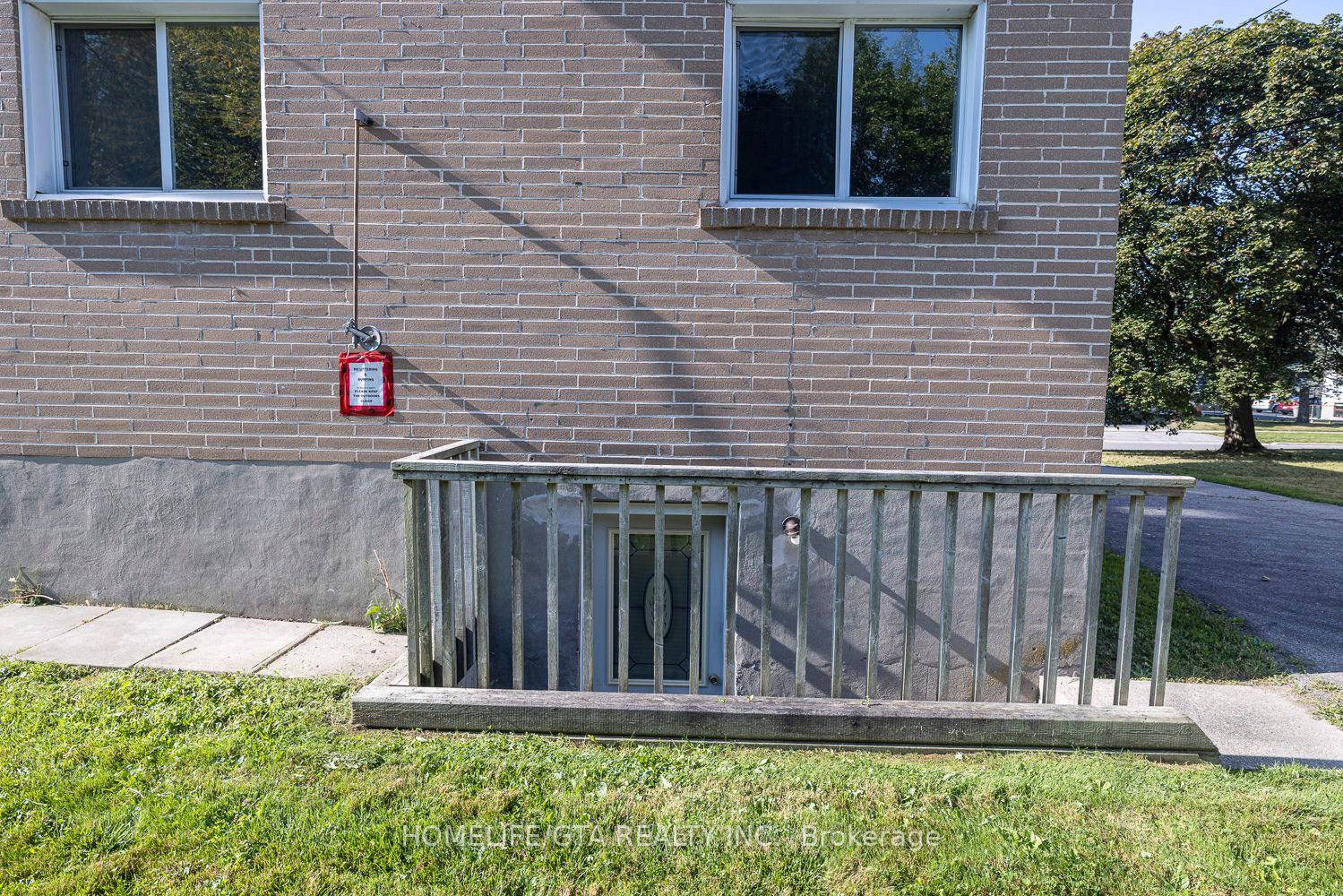 1055 Ravine Rd