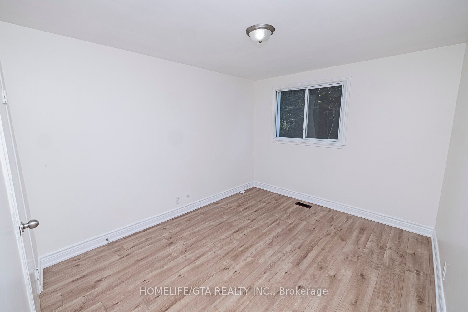 1055 Ravine Rd