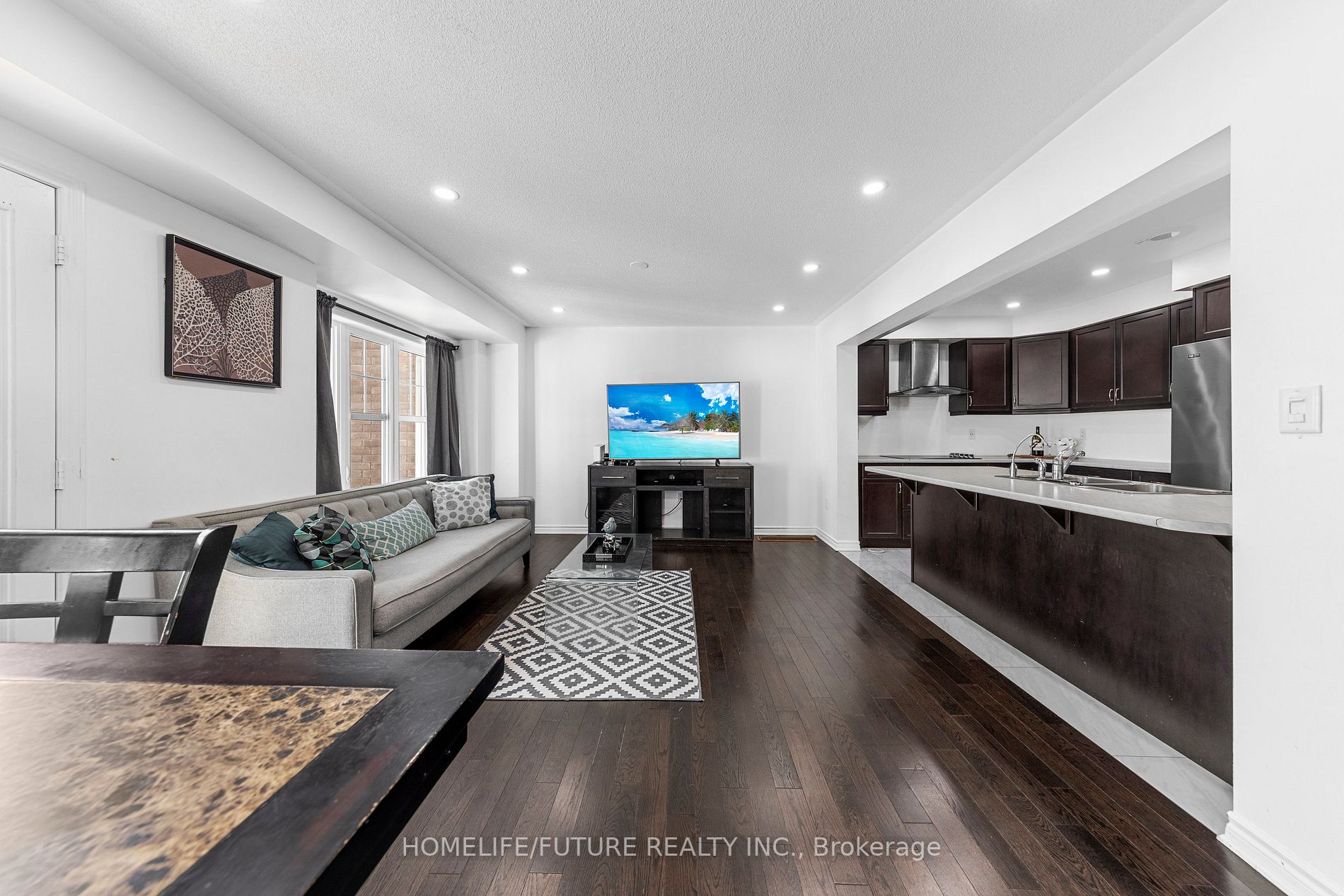 2513 Fall Harvest Cres