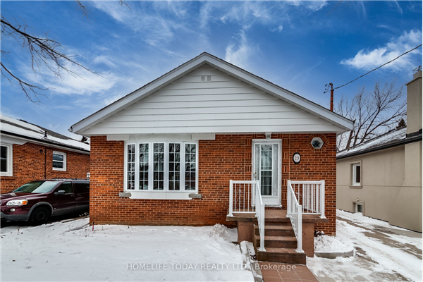 19 Bardwell Cres, Toronto
