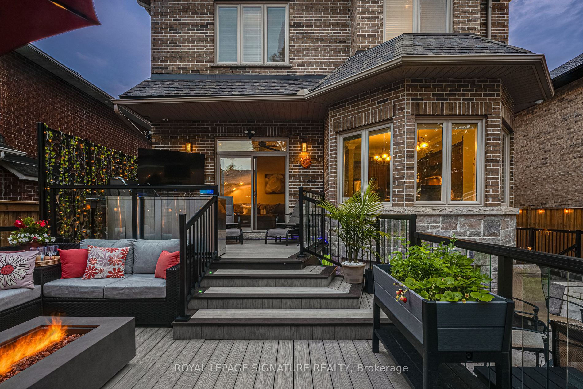 23 Starfire Drive