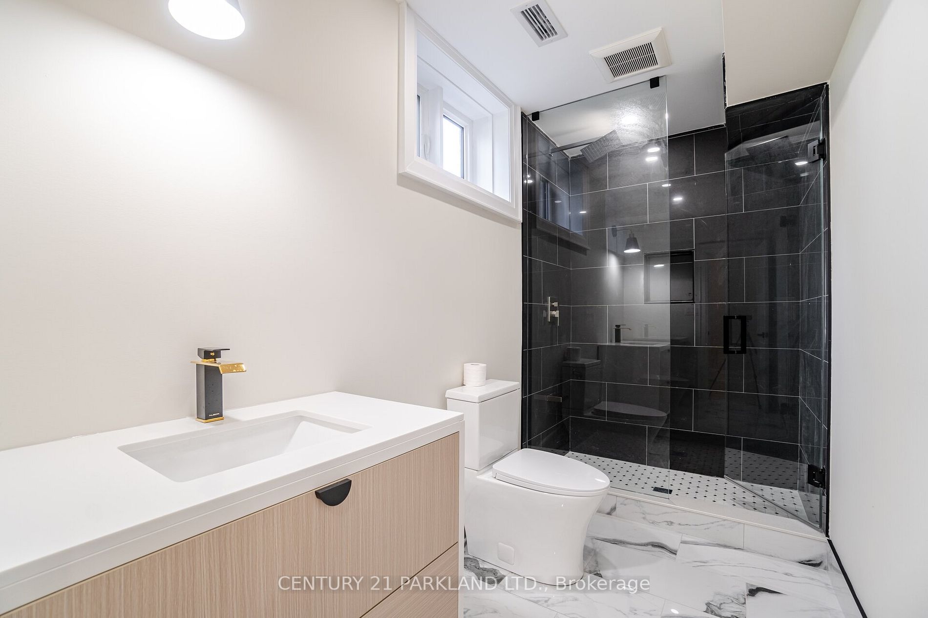 21 Falaise Rd