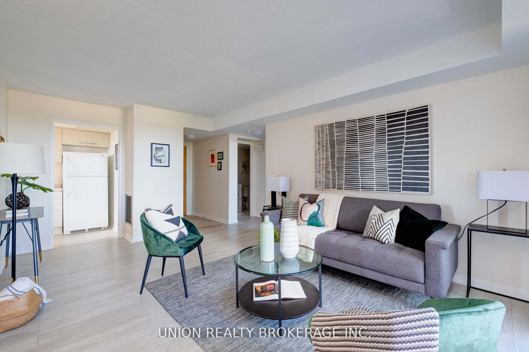 757 Victoria Park Avenue, #1008