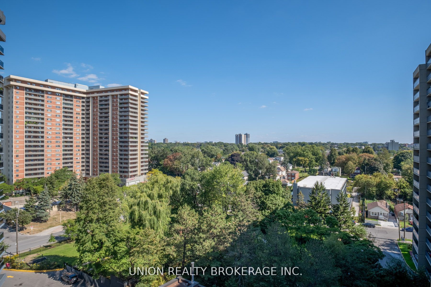 757 Victoria Park Avenue, #1008