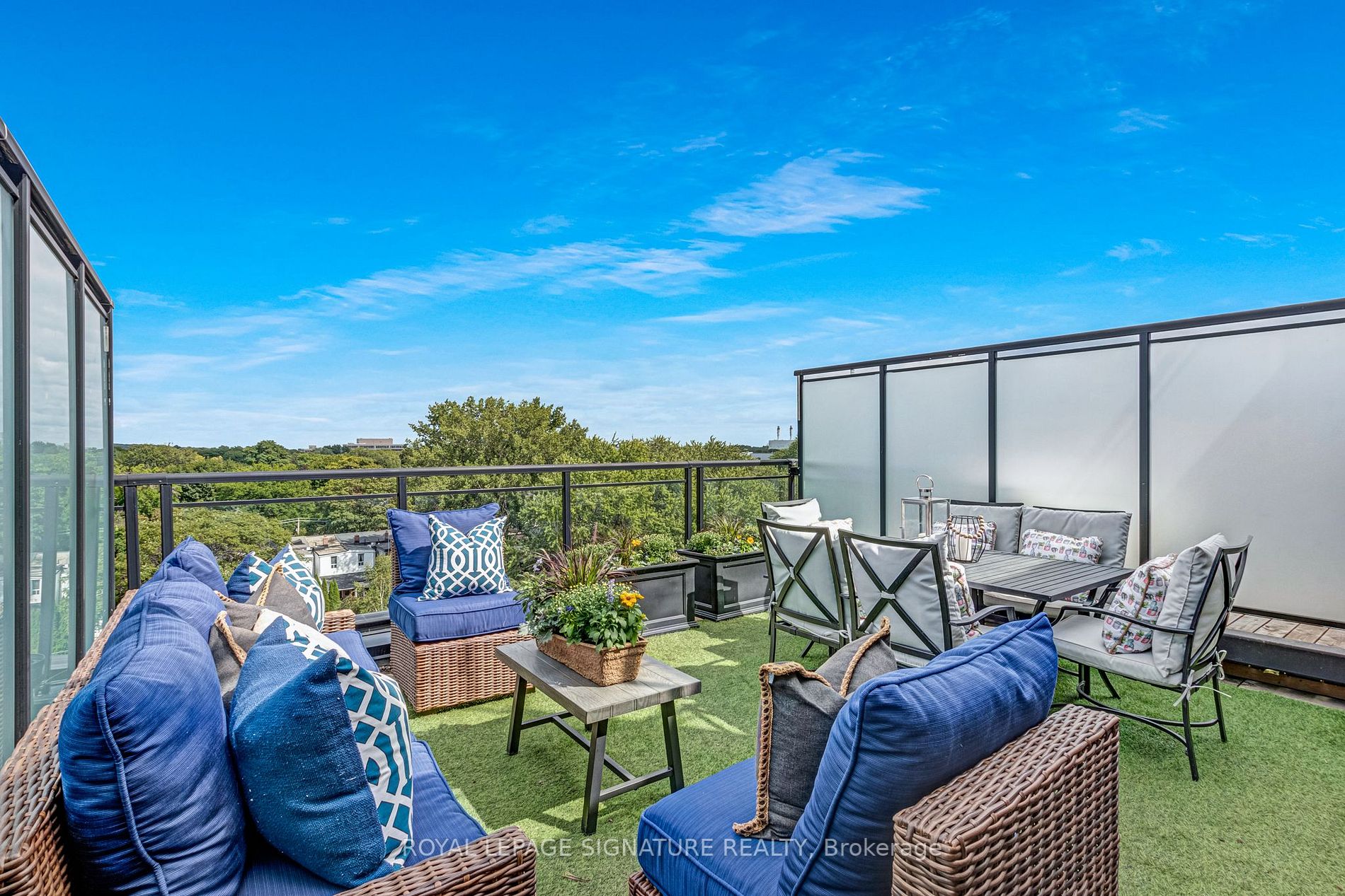 68 Broadview Avenue, #305