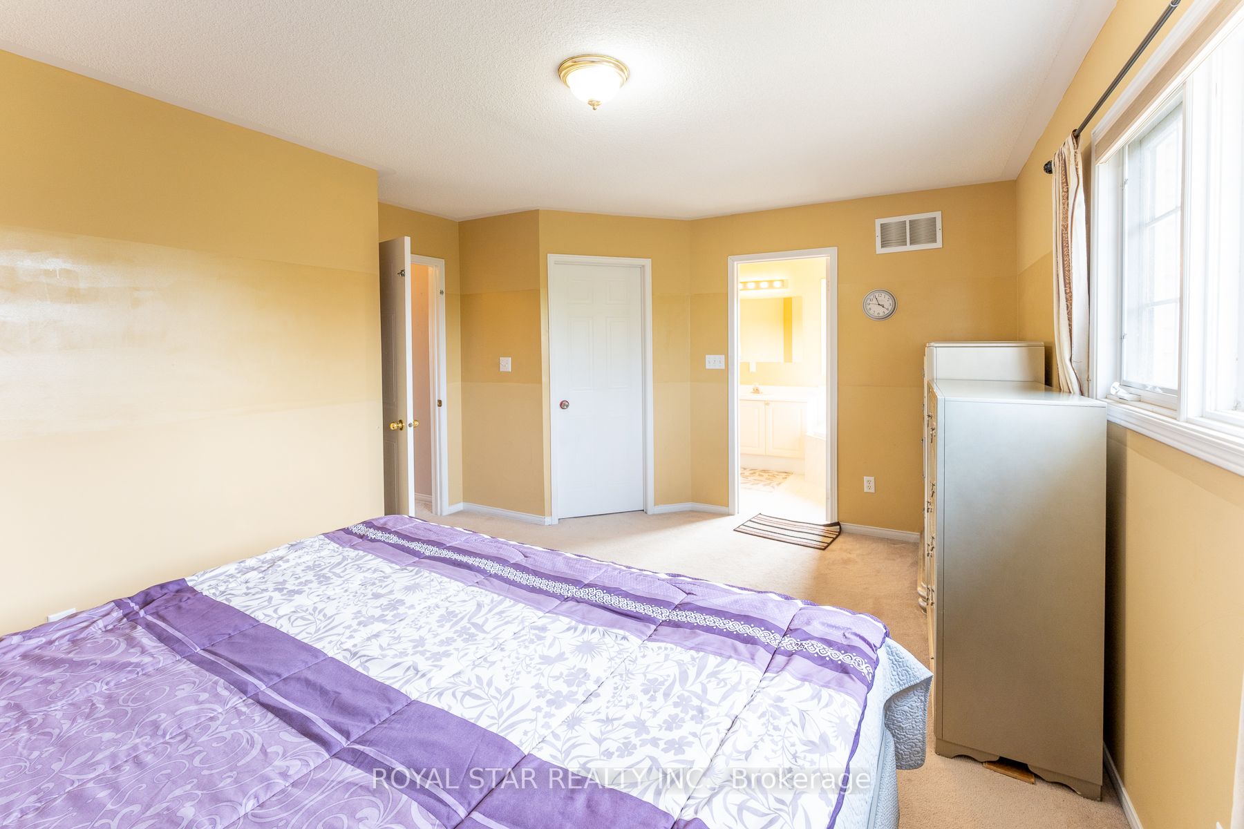 115 Wilkins Cres
