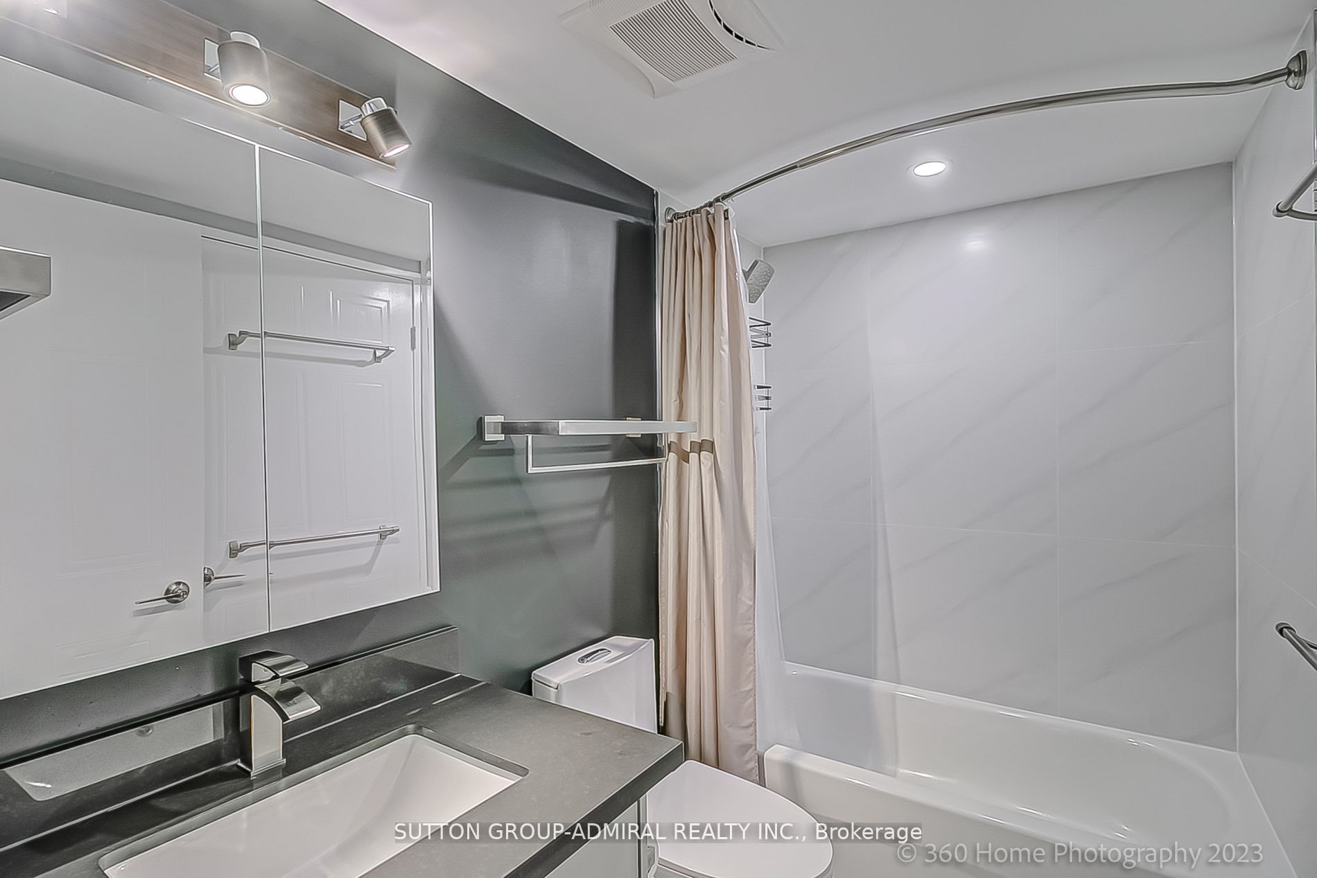 5 Greystone Walk Dr, #1608