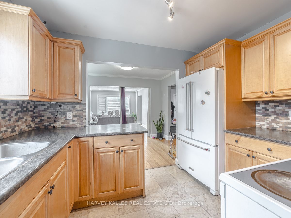 71 Bertha Avenue