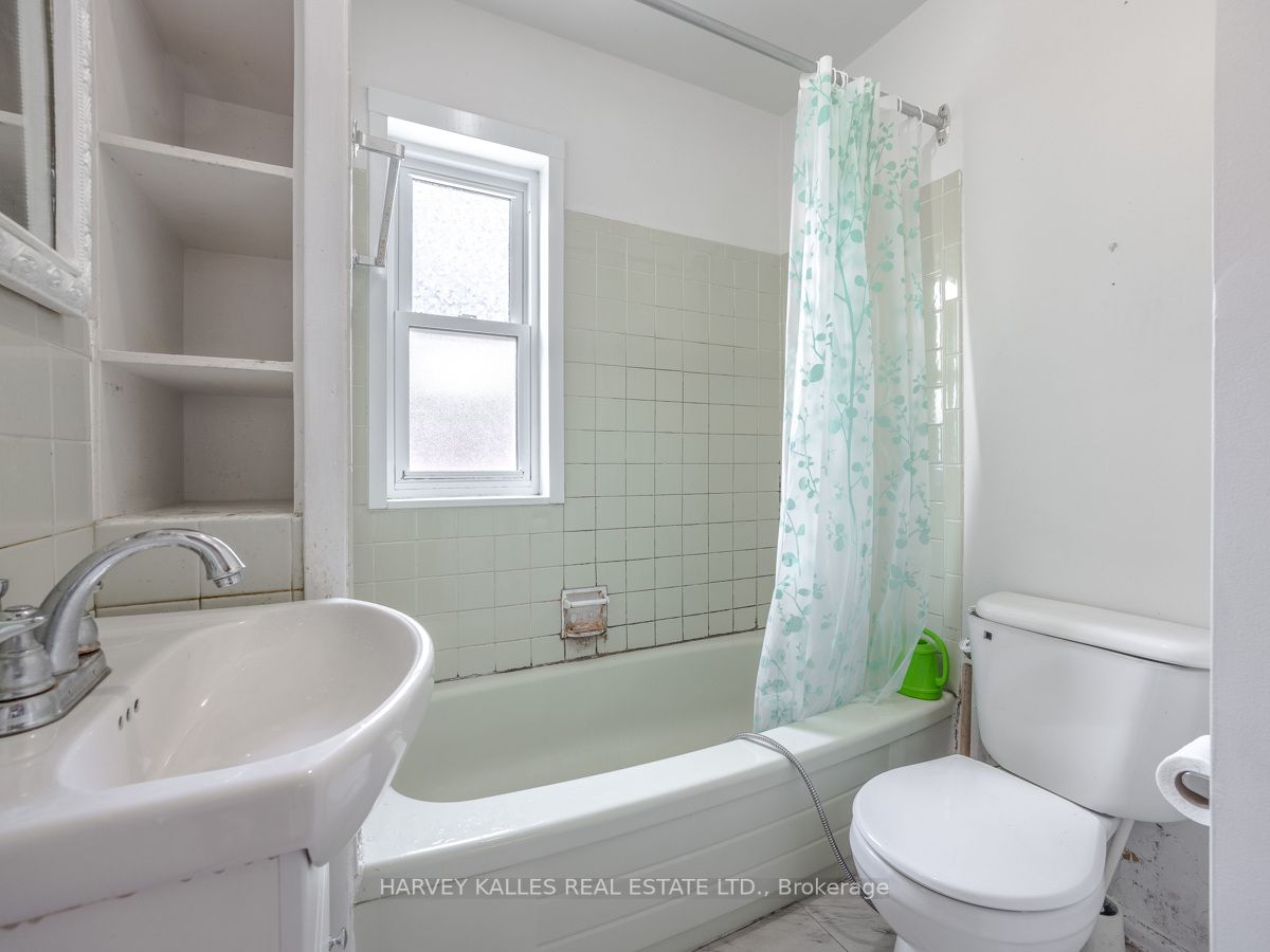 71 Bertha Avenue