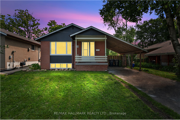 5 Lausanne Cres, Toronto