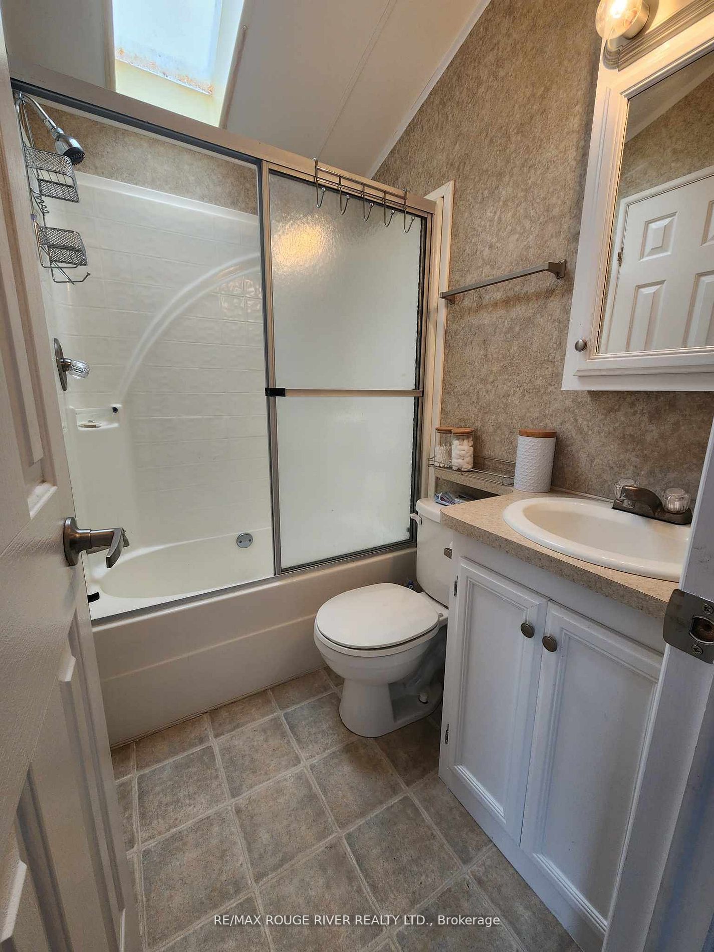 225 Platten Boulevard, #215