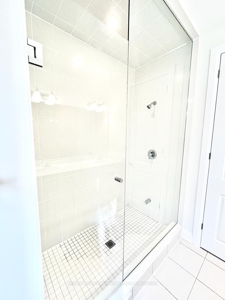 3246 Chimney Swift Cres