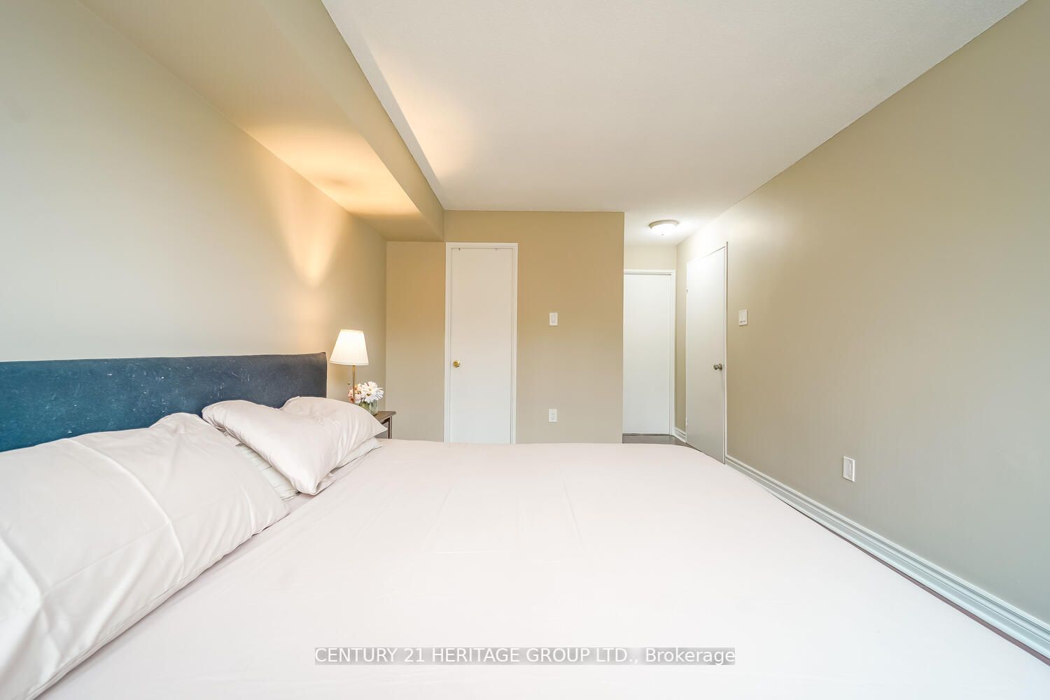 3050 Ellesmere Rd, #311