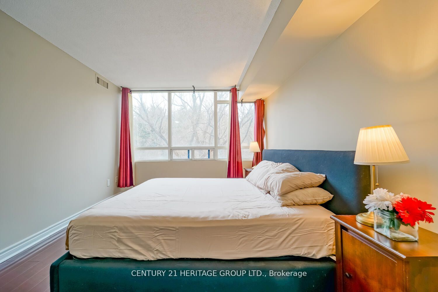 3050 Ellesmere Rd, #311