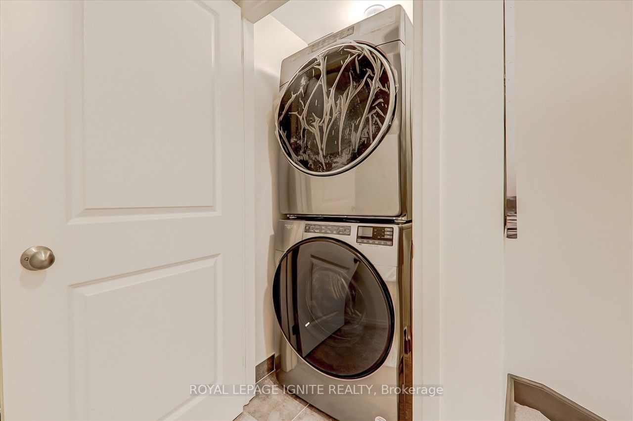 110 Caspian Sq