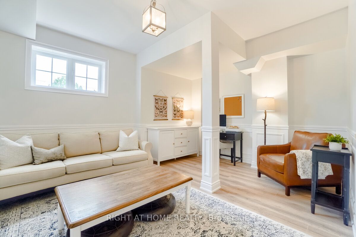 2105 Brock Rd