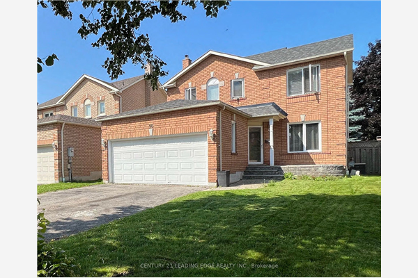 96 Harkness Dr, Whitby
