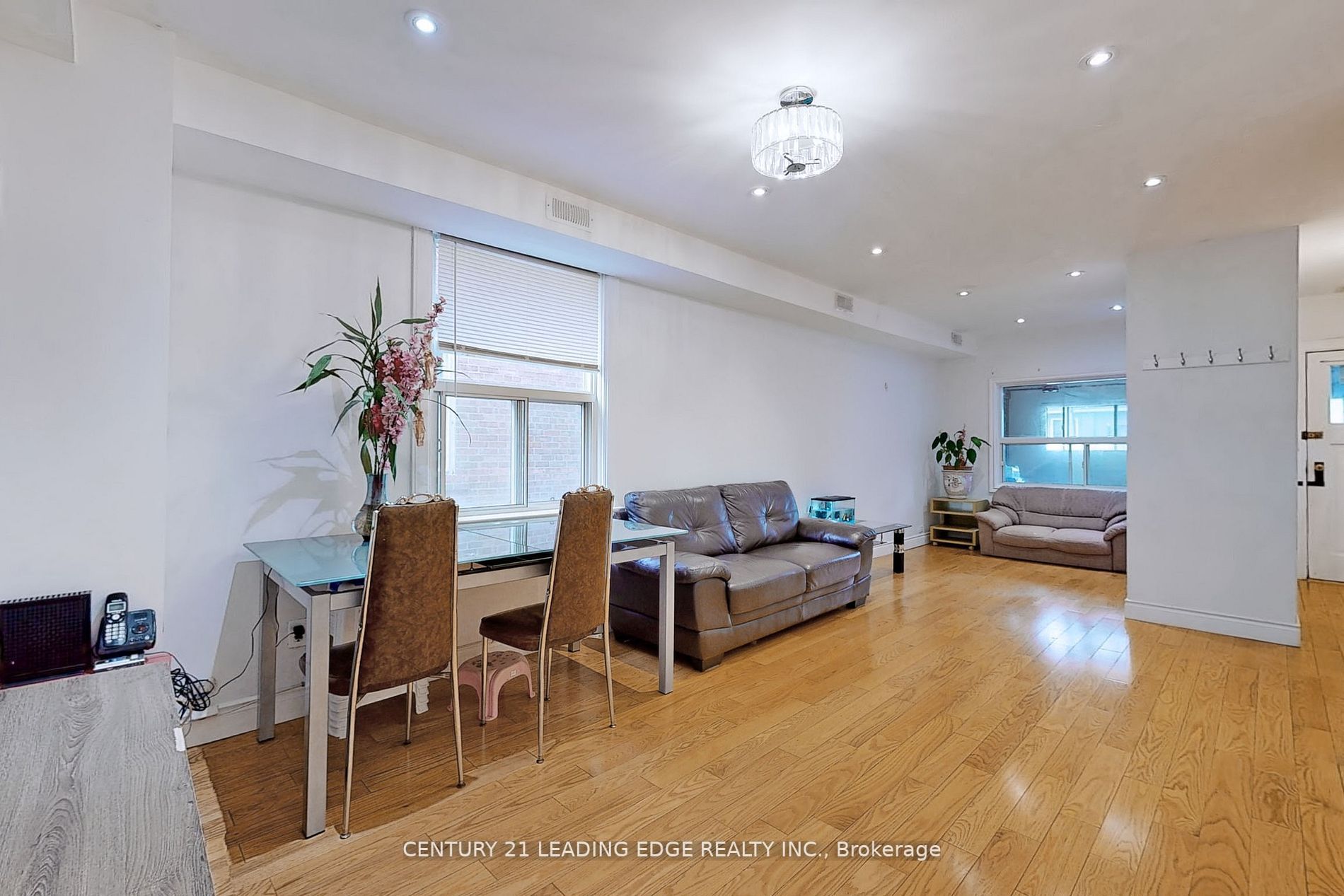 20 Greenwood Ave