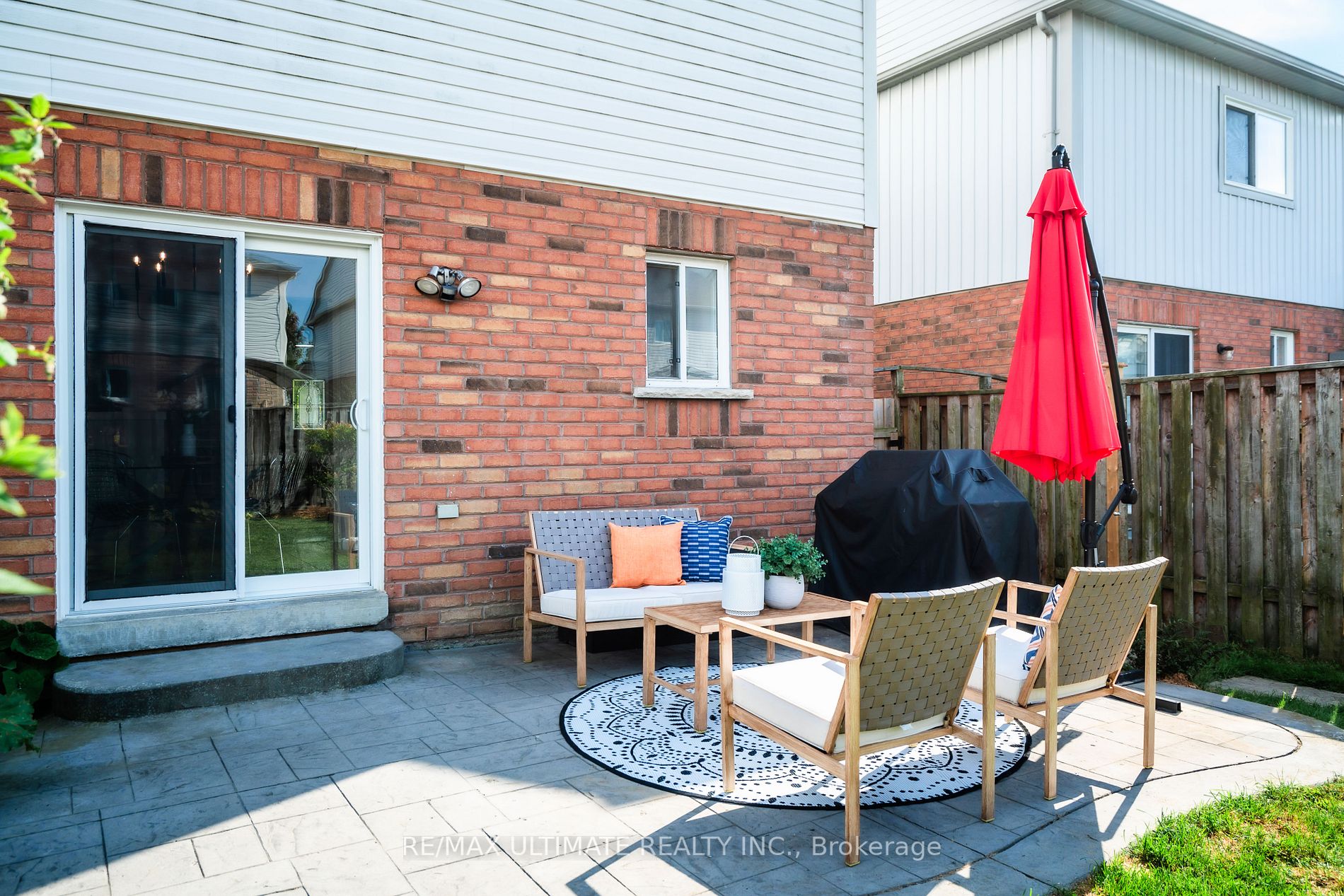 53 Juneau Cres