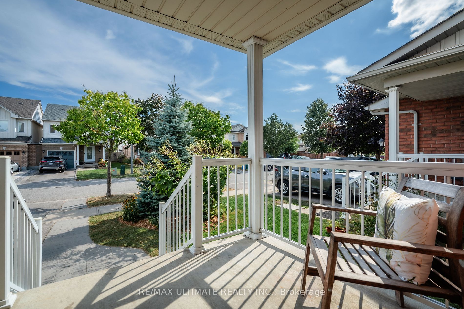 53 Juneau Cres