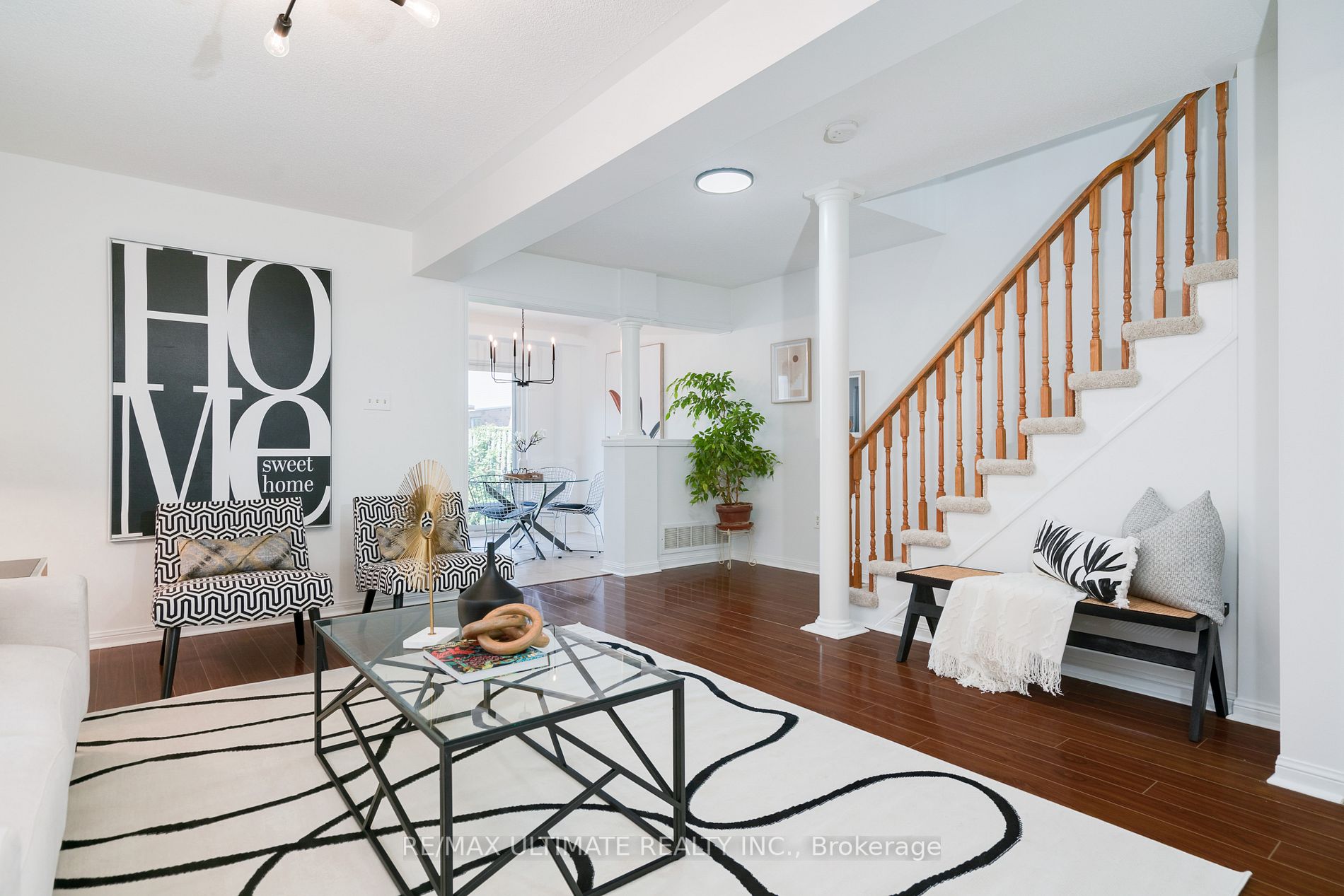 53 Juneau Cres