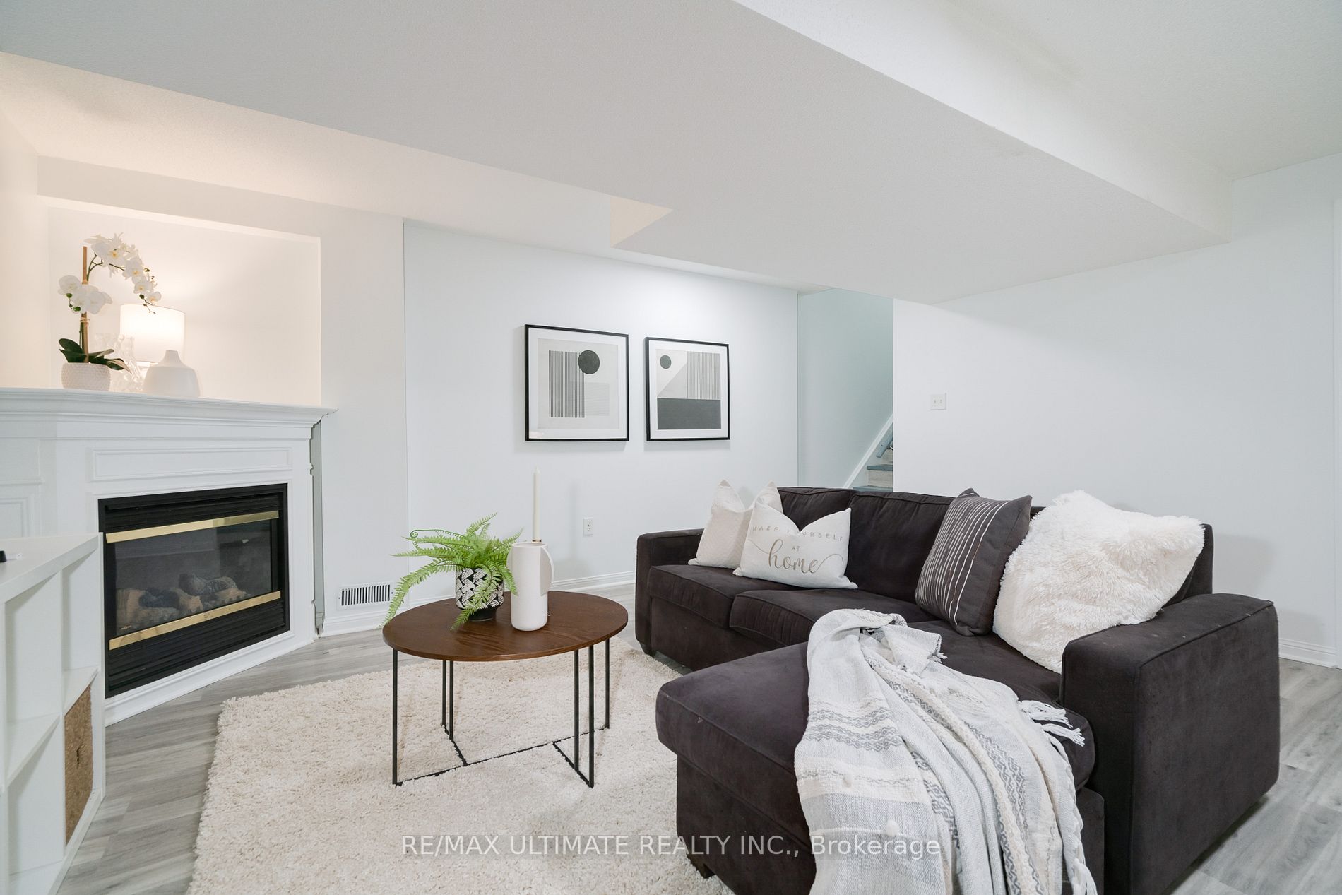 53 Juneau Cres