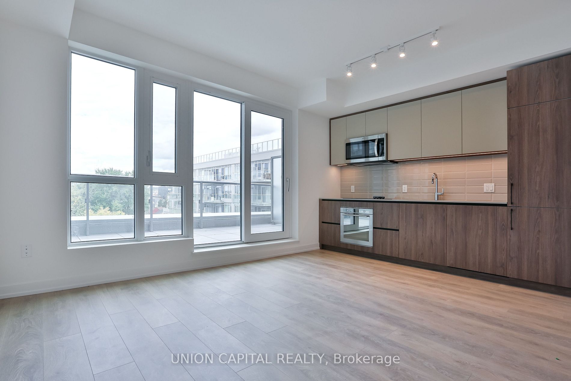 150 Logan Avenue, #616
