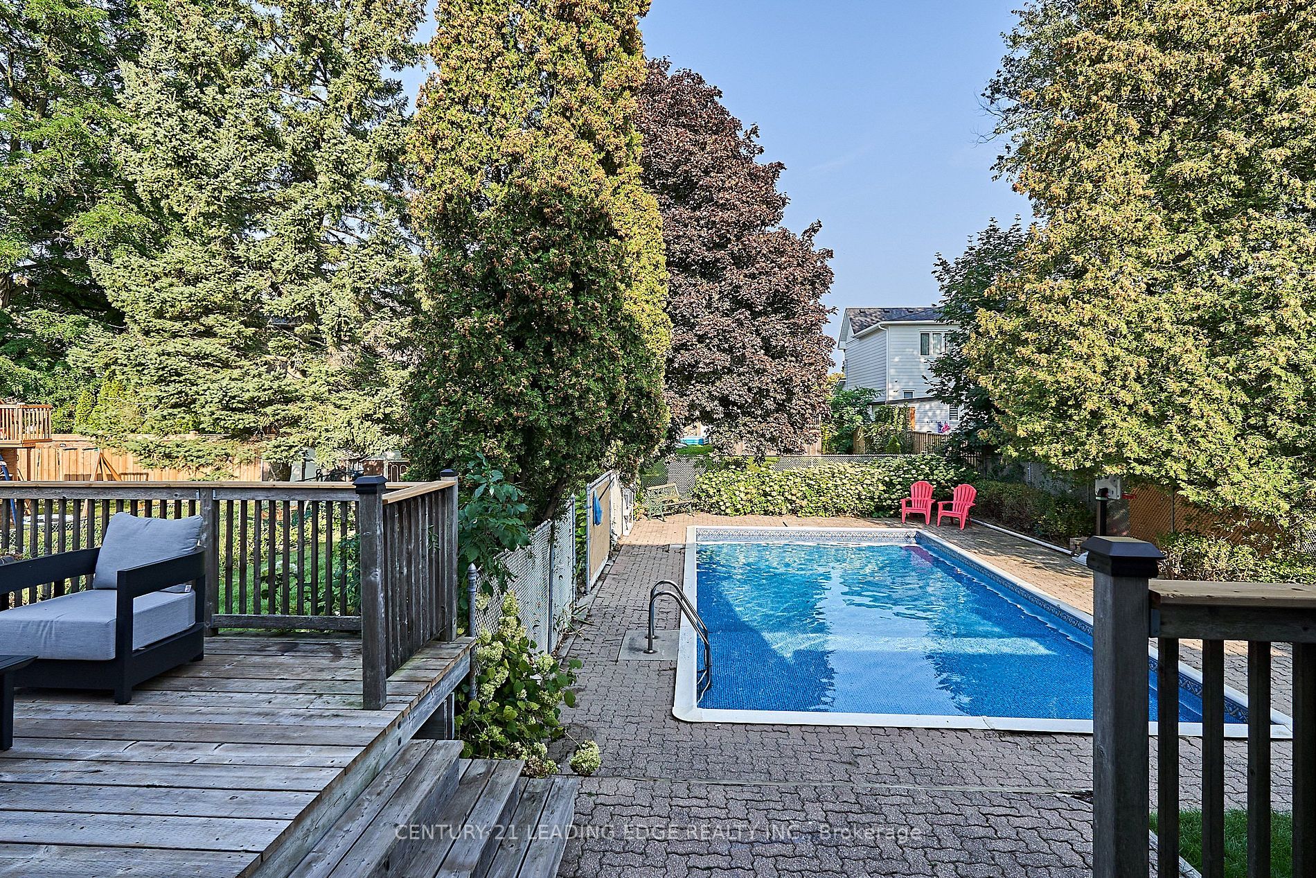 17 Scarborough Heights Boulevard