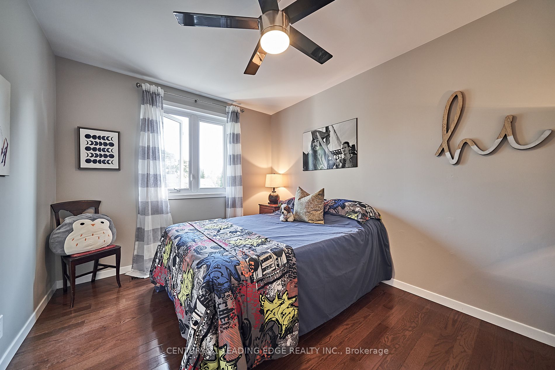 17 Scarborough Heights Boulevard