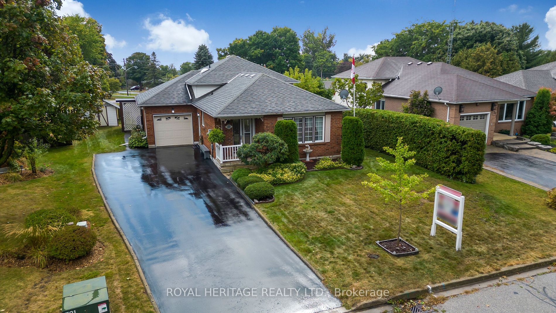 23 Hart Blvd