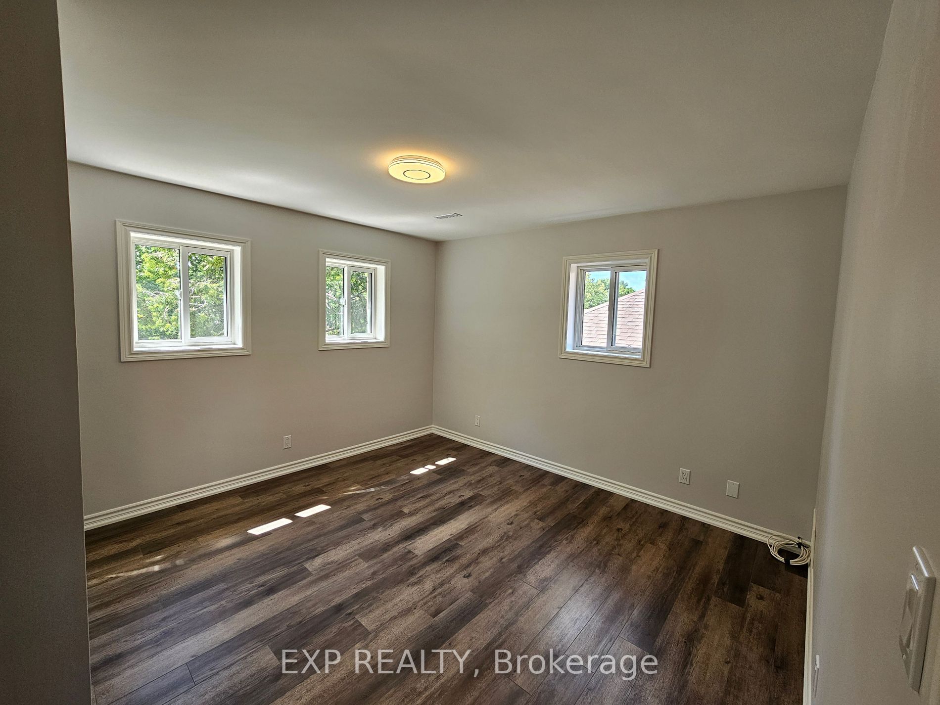 9 Atkinson Ave, #Upper