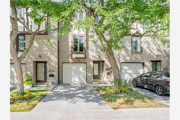 100 Burrows Hall Blvd, Toronto