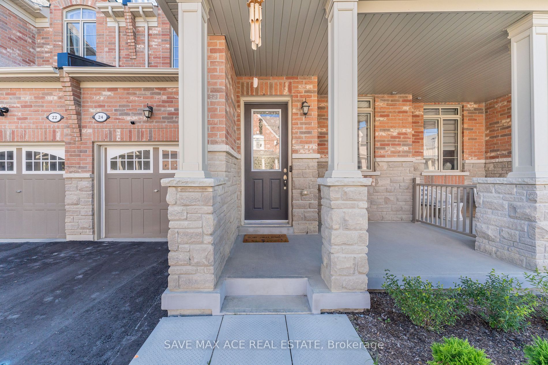 24 Hickling Lane