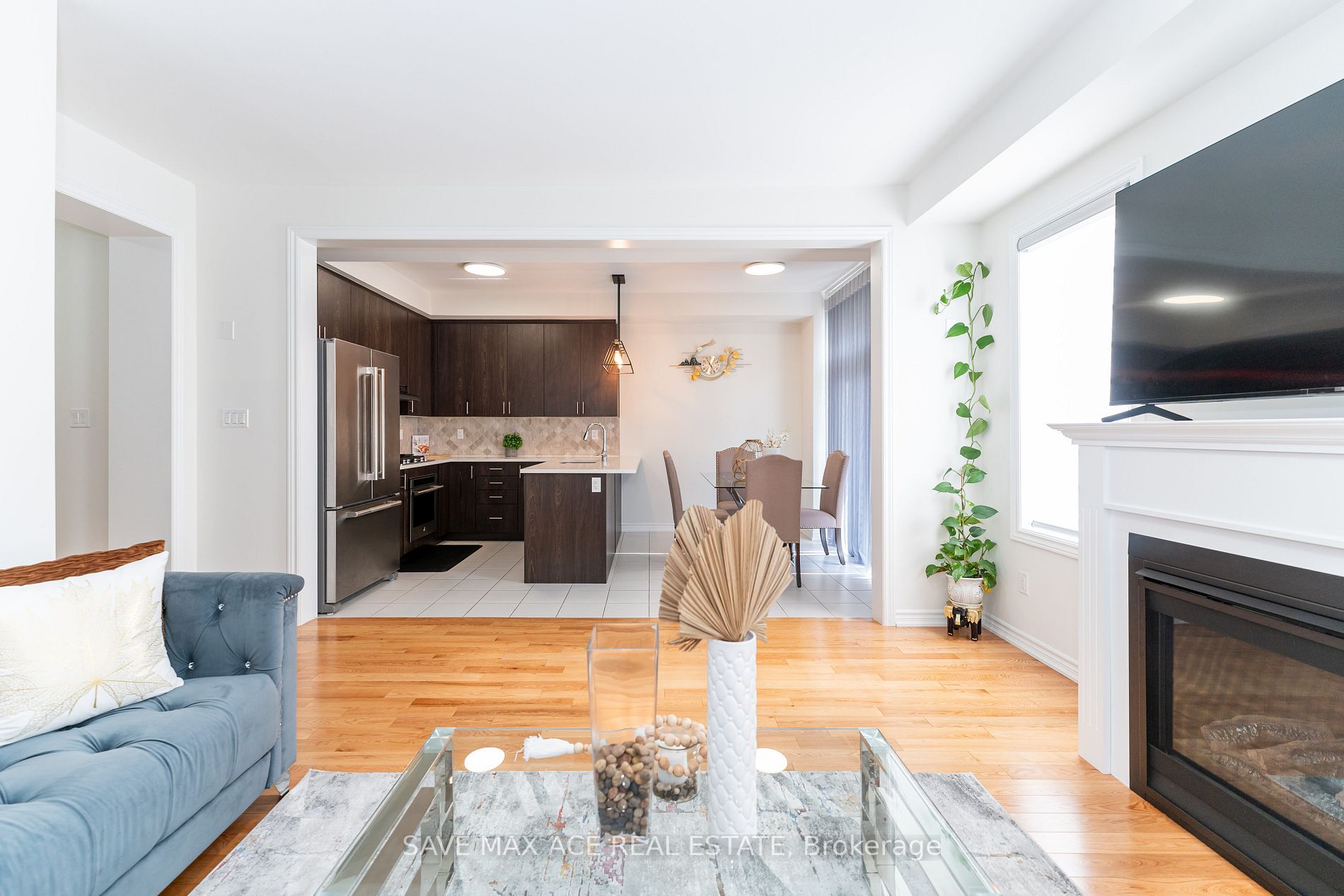 24 Hickling Lane