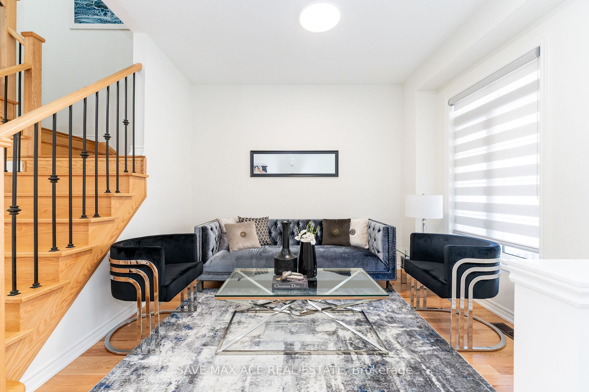 24 Hickling Lane