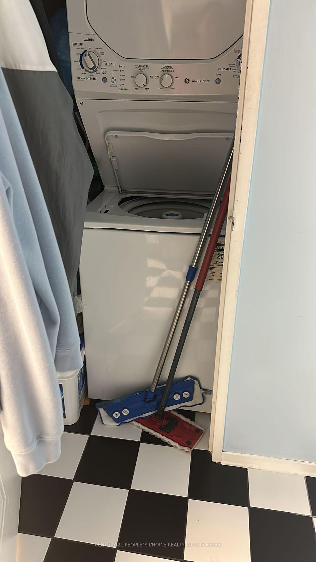 2550 Lawrence Ave, #721