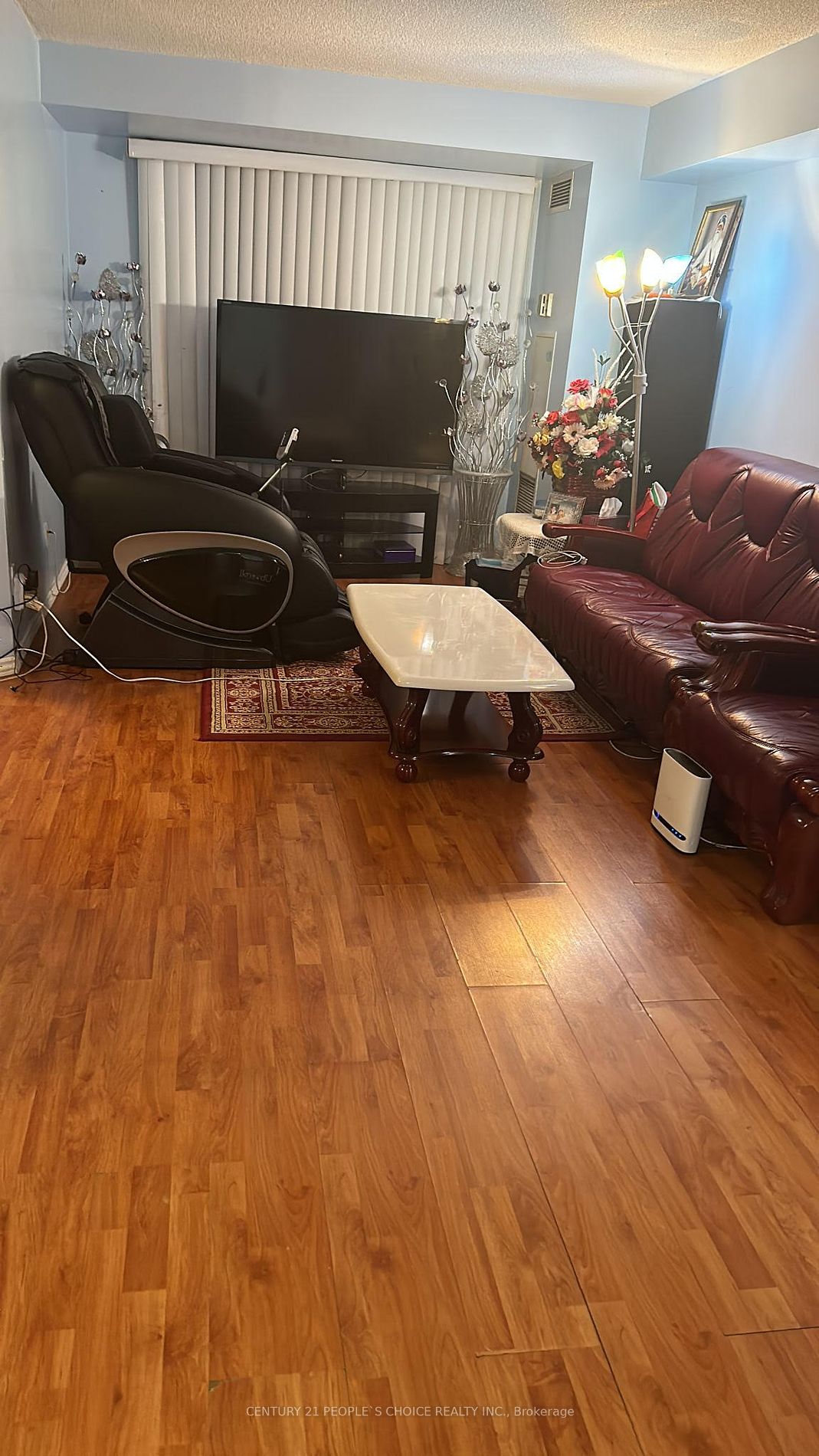 2550 Lawrence Ave, #721