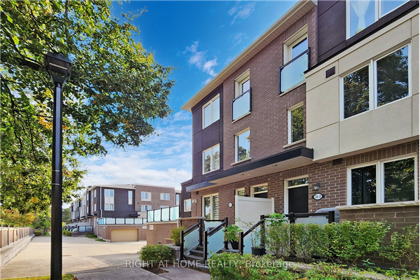 35 Heron Park Pl, Toronto