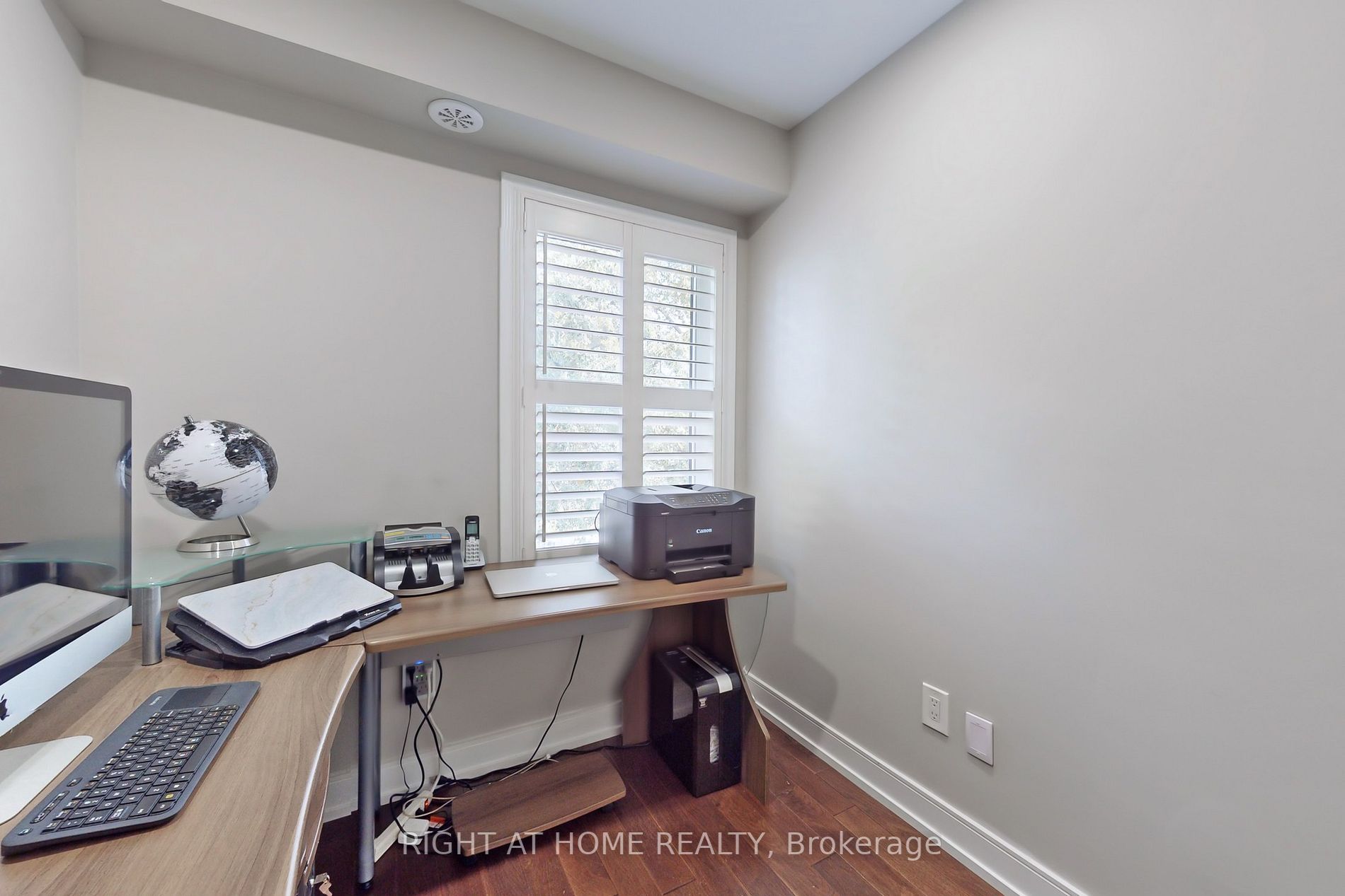 35 Heron Park Pl, #1