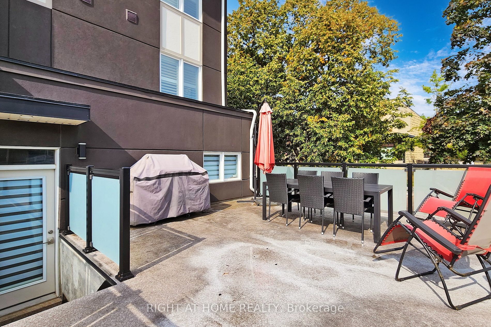 35 Heron Park Pl, #1