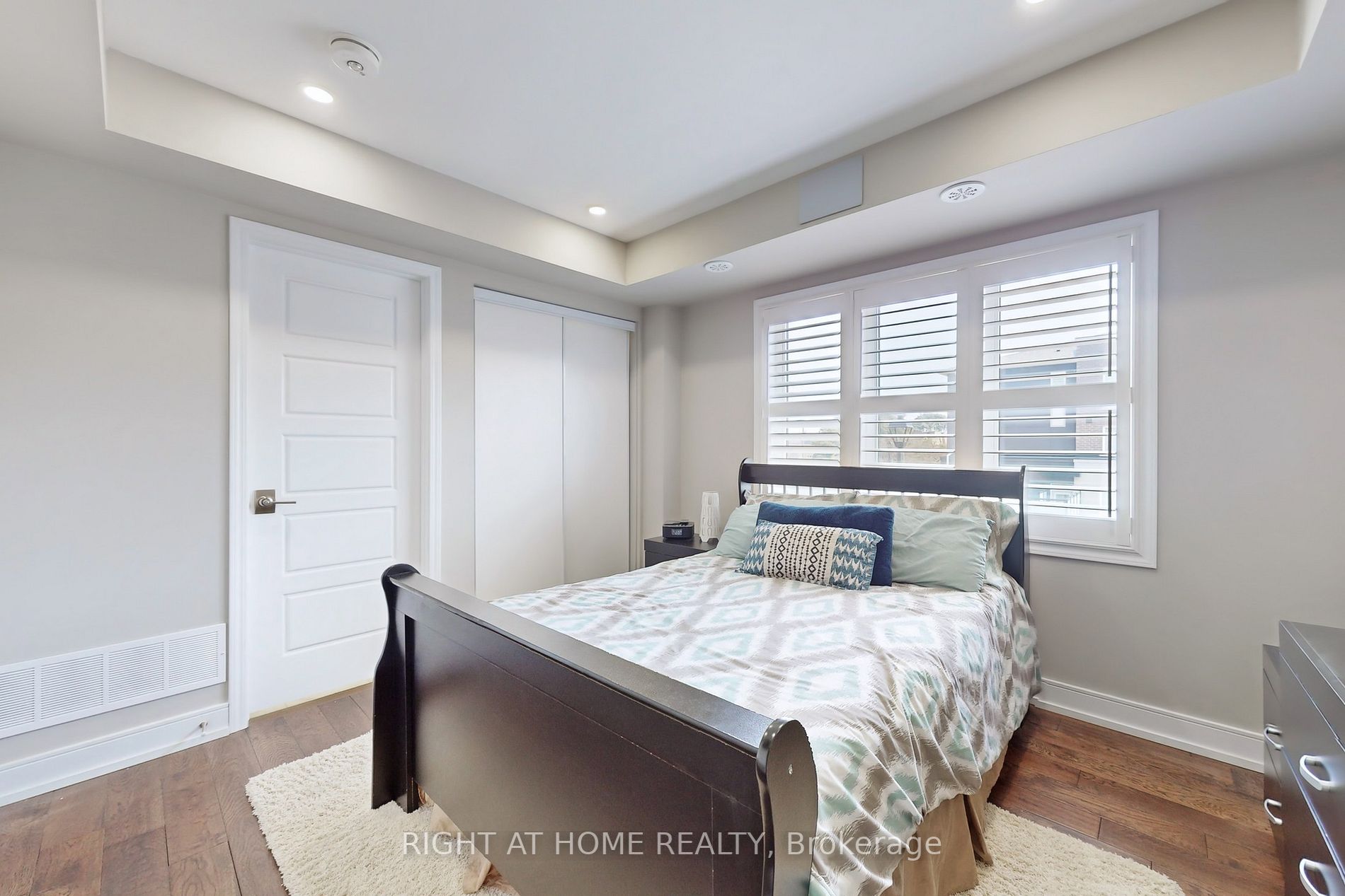 35 Heron Park Pl, #1