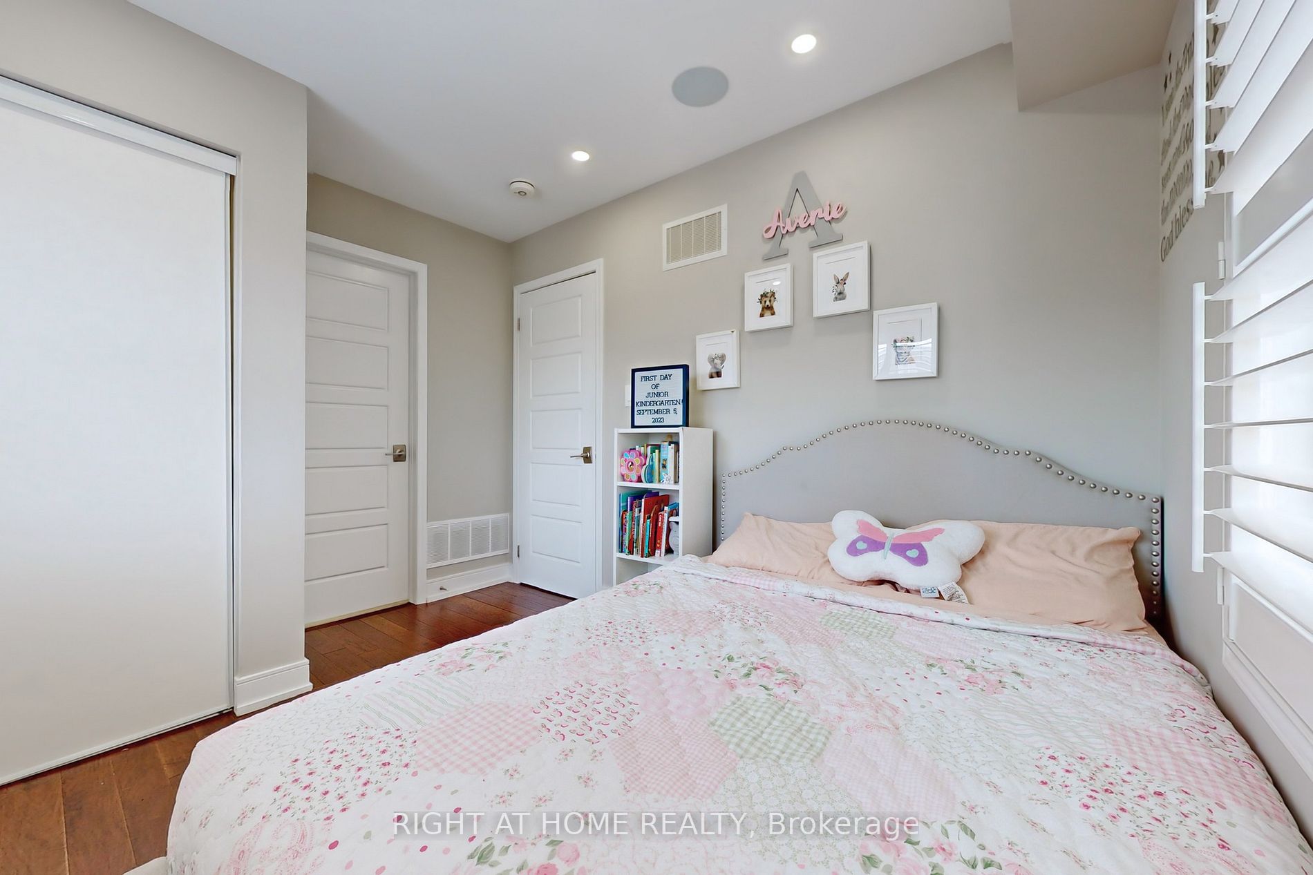 35 Heron Park Pl, #1