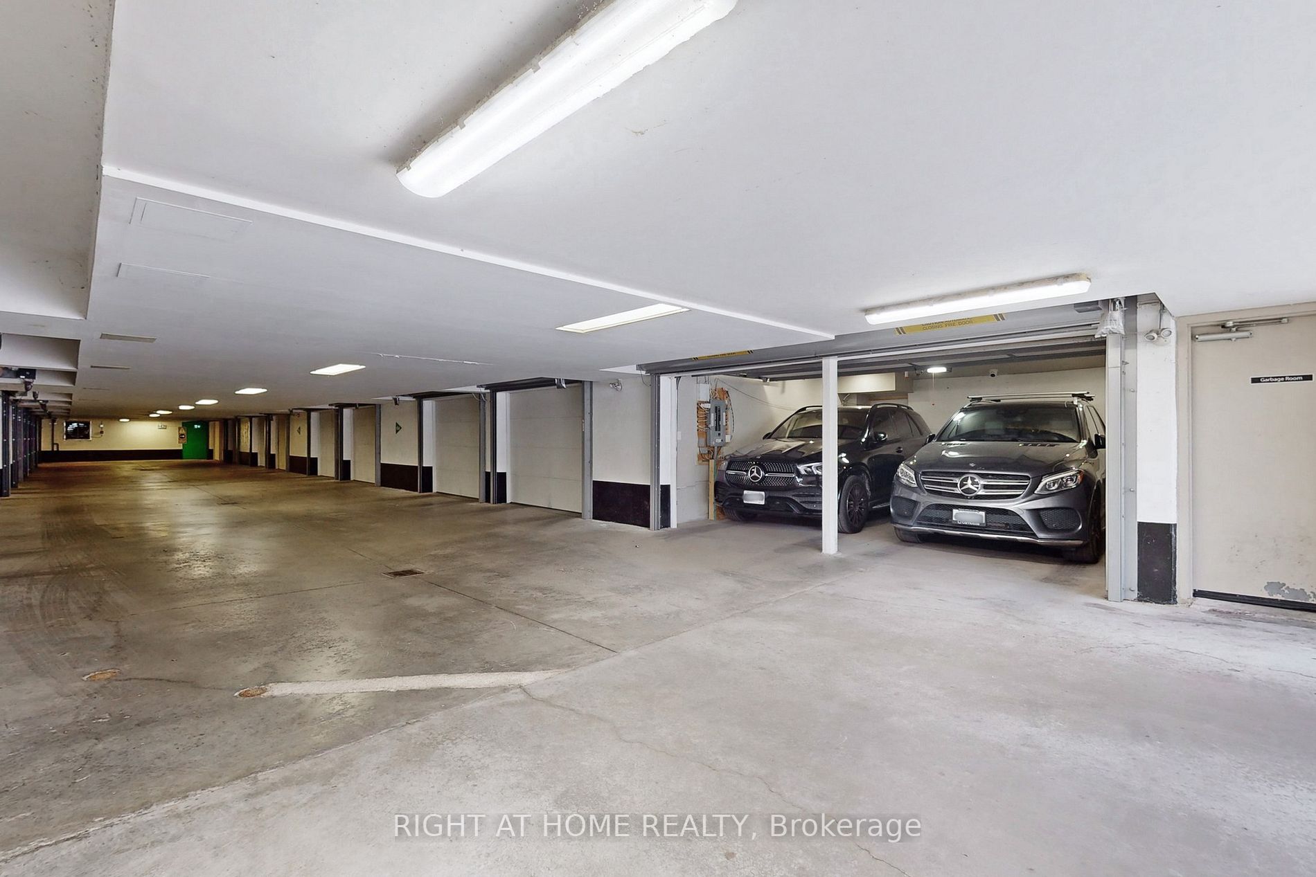35 Heron Park Pl, #1