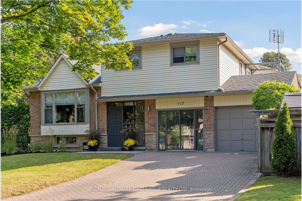 117 Grath Cres, Whitby