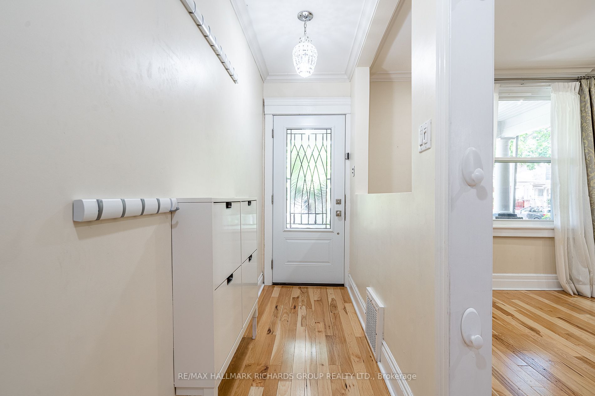 179 Lee Ave