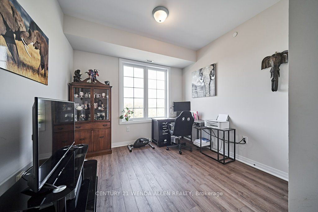 65 Shipway Ave, #304