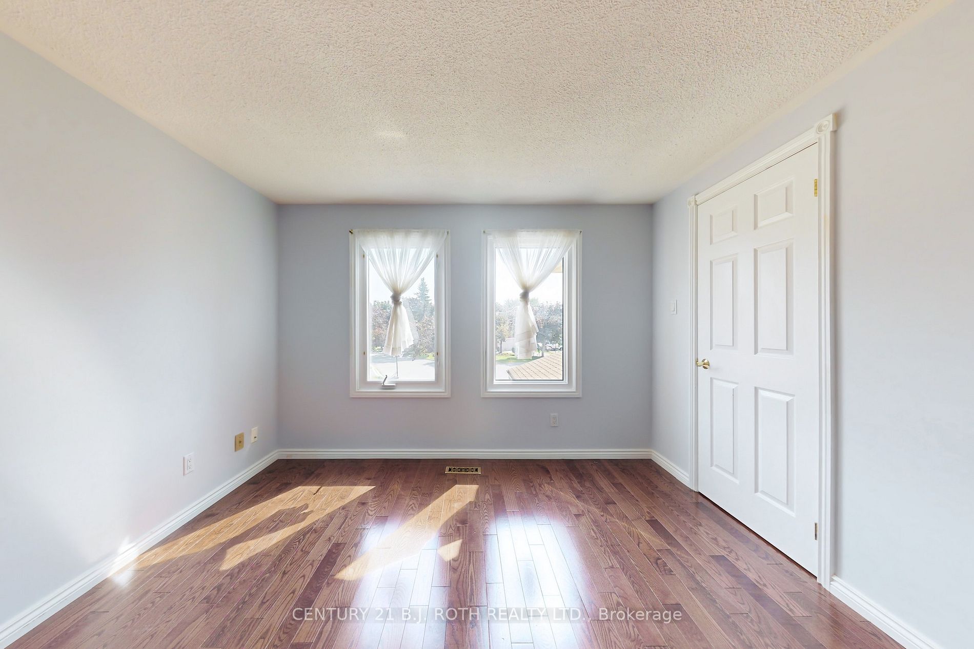 88 Noake Crescent