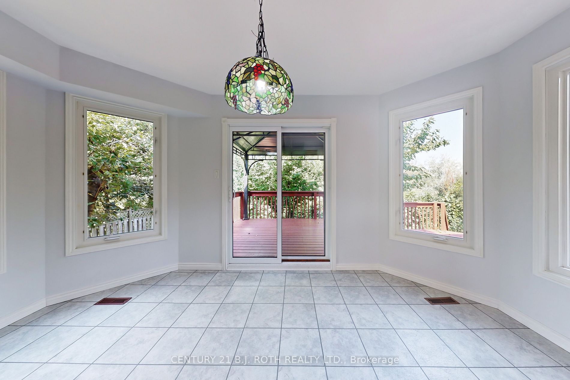 88 Noake Crescent