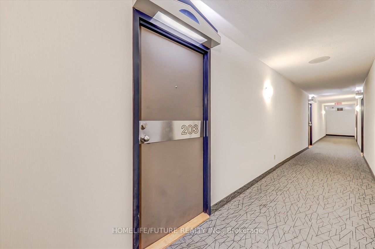2460 Eglinton Avenue E, #203