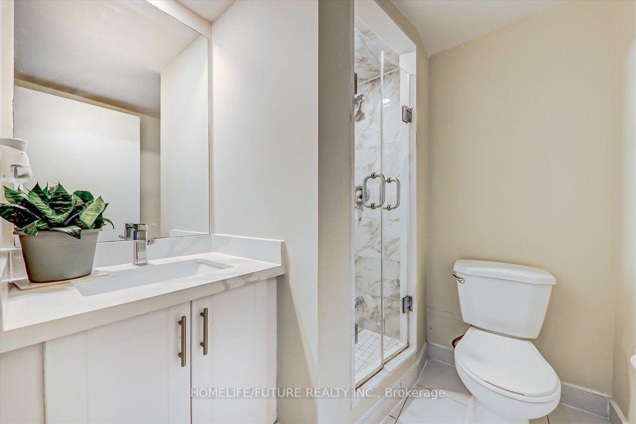2460 Eglinton Avenue E, #203